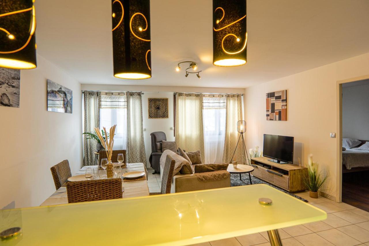 15 Rhone Beau T2 Avec Parking Gratuit Apartman Annecy Kültér fotó